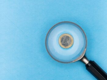 Photo Magnifying glass